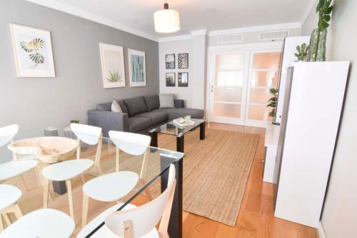 Cremades Duke Apartment - image 6