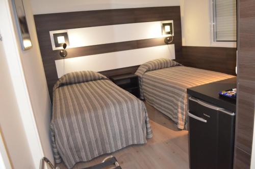 1 double bed