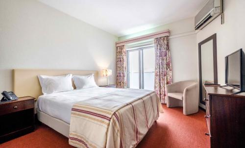 Catolica Hotel - image 8