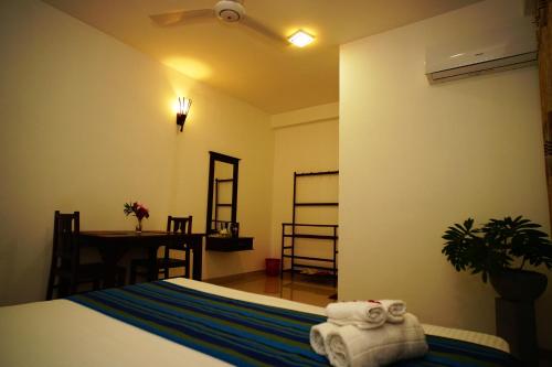 Airport 4 Season Transit Hotel