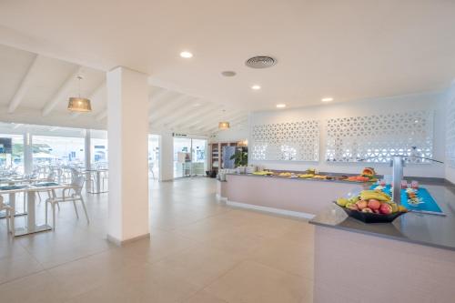 Carema Beach Menorca - image 13