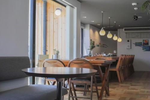 Shared lounge/TV area, sararaso in Kanazawa