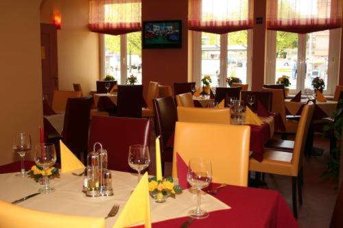 مطعم, Hotel am Hauptbahnhof in شويرن