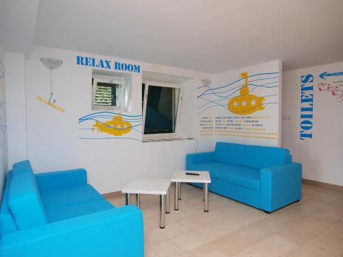 Hostel Val in Karlobag