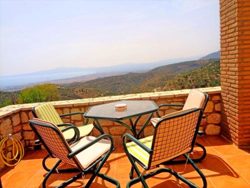  Menina Farm Kalamata Countryside in Perivolákia
