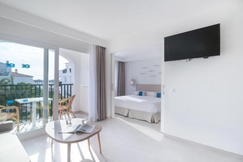 Carema Beach Menorca - image 12