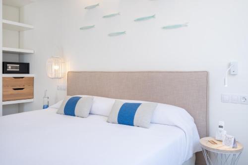 Carema Beach Menorca - image 11