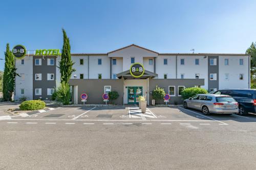 . B&B HOTEL Aix-en-Provence Pont de l'Arc