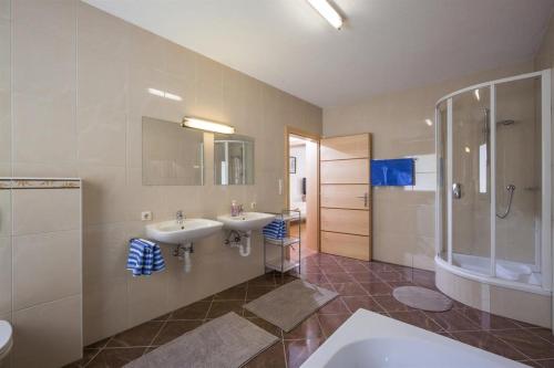 Ferienwohnung Karakas in Going, Österreich