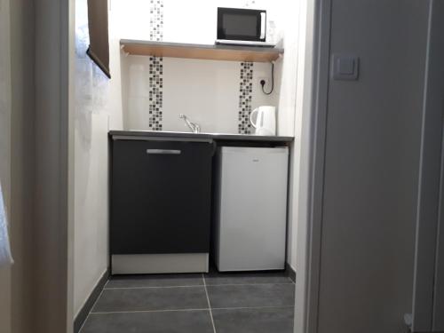 Hôtel Résidence Champerret - image 13