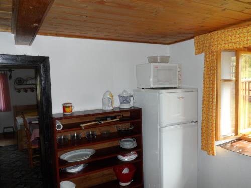 Konyha, Stylová chalupa na kraji národního parku Šumava (Stylova chalupa na kraji narodniho parku Sumava) in Petrovice U Susice