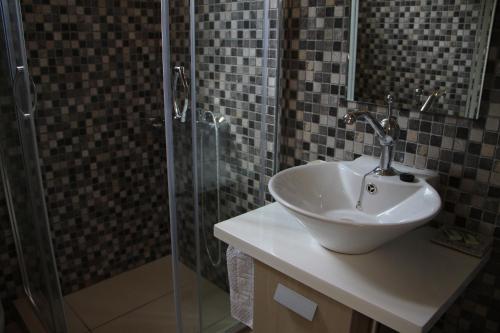 Captain Yiannis Captain Yiannis