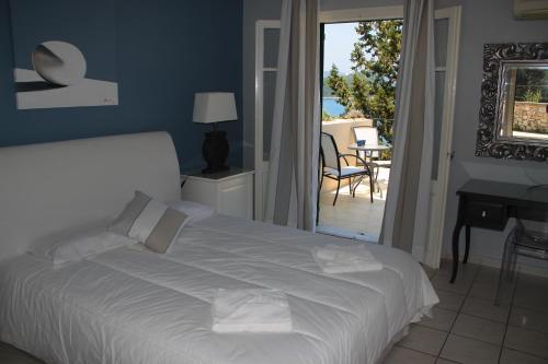 Captain Yiannis - image 3