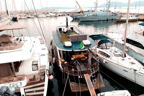 Boat & Breakfast Alicudi 1