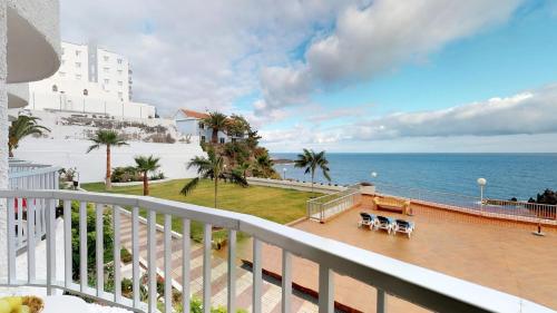 Cosy Ocean View Studio 1