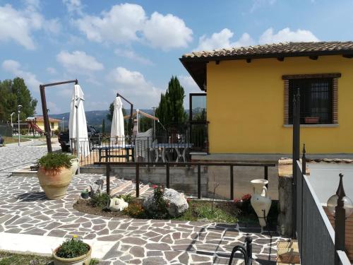 Зовнішній вигляд готелю, Agriturismo I Tre Ulivi in Патернополі