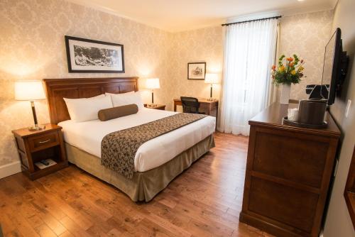 156458016 Hume Hotel & Spa