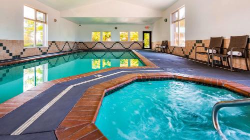 BEST WESTERN PLUS Hartford Lodge