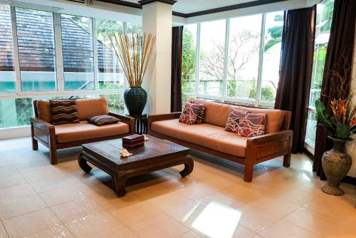 Wonderful, Spacious 2 Bedroom Apartment in Karon Wonderful, Spacious 2 Bedroom Apartment in Karon