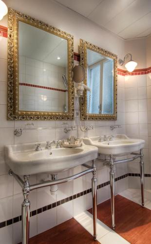Hotel Trocadero La Tour BEST WESTERN PREMIER