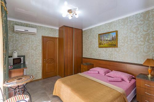 Chetyre sezona na Korolenko 8 a - image 2