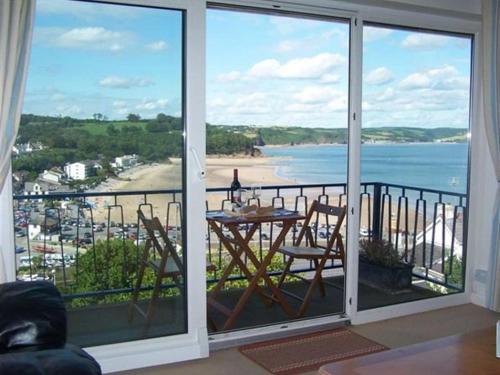 Peaceful Holiday Home In Saundersfoot With Balcony, Saundersfoot, West Wales