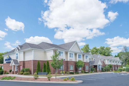 Microtel Inn & Suites Chili/Rochester in Chili Center, USA