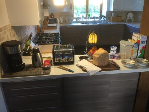 Food and beverages, Villas de Leypinas B&B in Lubersac