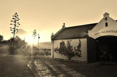 Tanagra Wine & Guestfarm photo