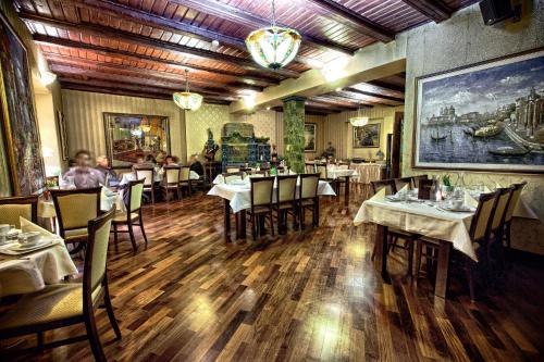 Restaurante, Gaja in Poznan