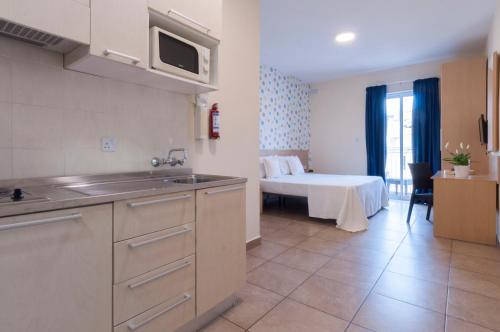 Blubay Apartments by ST Hotels - image 14