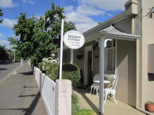 Arendon Cottage