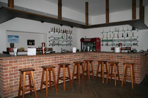 Restarace a penzion Hvězda - image 3