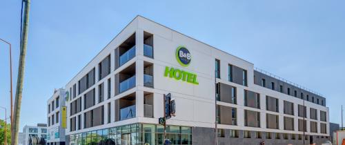 B&B HOTEL Paris Sud Chatenay Malabry - Hôtel - Châtenay-Malabry