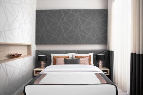 Apartment image 8
