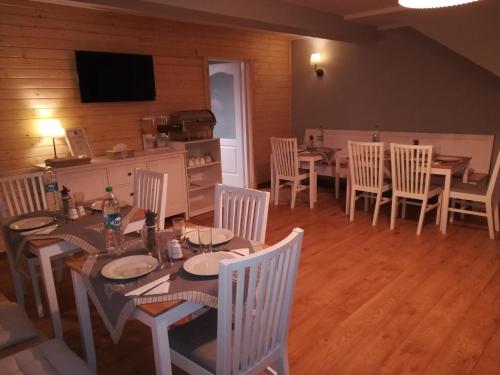 Guest House Carpathia - image 3