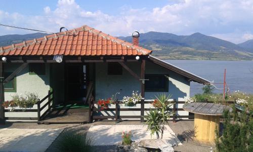 Prenociste na dunavu - image 3
