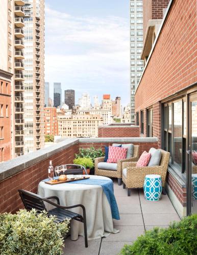 Балкон/терраса, The Gardens Sonesta ES Suites New York in Аппер-Ист-Сайд
