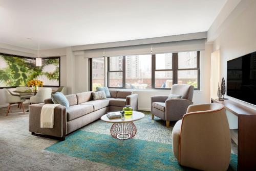 The Gardens Sonesta ES Suites New York