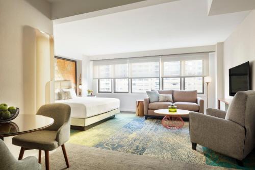 The Gardens Sonesta ES Suites New York