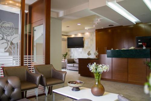 Hotel Rodon in Paralia