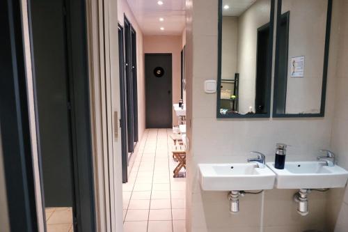 Alternative Creative Youth Hostel Barcelona - main image