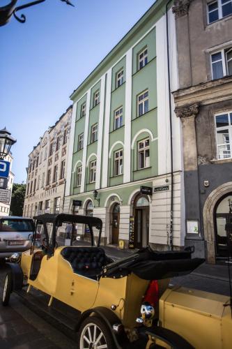 Luxury in the Heart of the Old Town 4