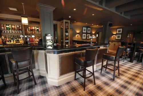 Best Western Eglinton Arms Hotel - image 12