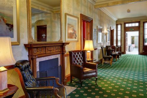 大堂, 貝斯特韋斯特巴爾格迪之家酒店 (Best Western Balgeddie House Hotel) in 格倫羅西斯