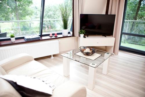 Apartment with Mountain View image 7