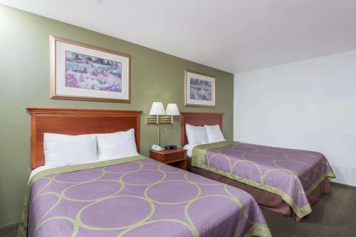 Super 8 by Wyndham Pittsburgh/Monroeville