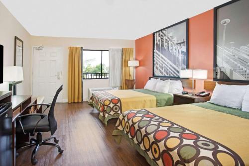 Super 8 by Wyndham Orlando International Drive - main image