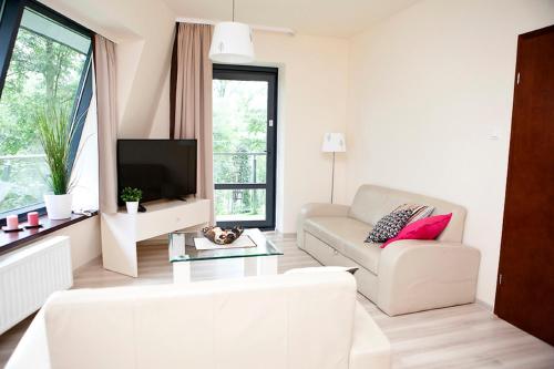 Apartment with Mountain View image 10