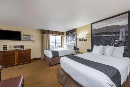 Super 8 by Wyndham Canon City